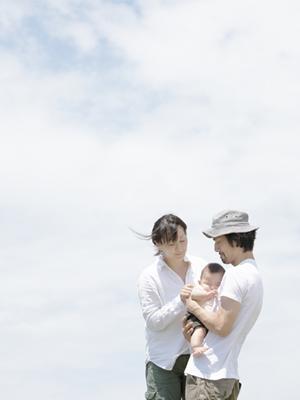 ニューボーンフォトに取り組む広島写真館